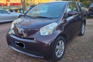 Toyota iQ 1.0 Sol