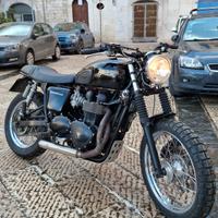 triumph bonneville 900
