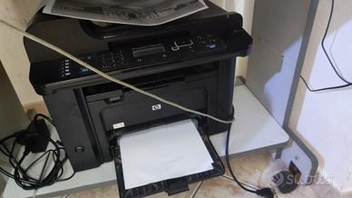 Stampante HP laserjet+due ricariche 
