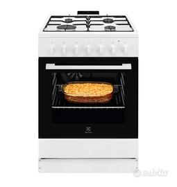 Cucina a libera installazione piano a gas + forno 