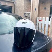 Casco Arai moto pluricolore