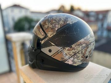 Casco moto Scorpion EXO Combat