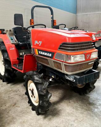 TRATTORE - YANMAR F7 - 1271 ORE DI LAVORO