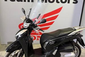 Honda SH 300