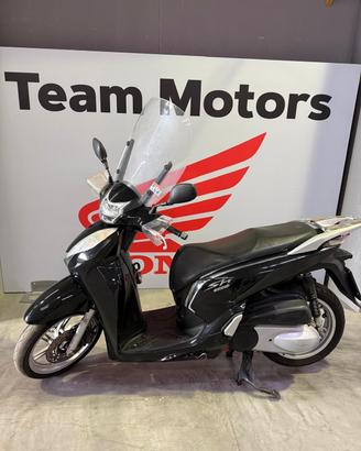 Honda SH 300