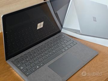 Microsoft Surface Laptop 5 13,5” – i5 8/256 GB 