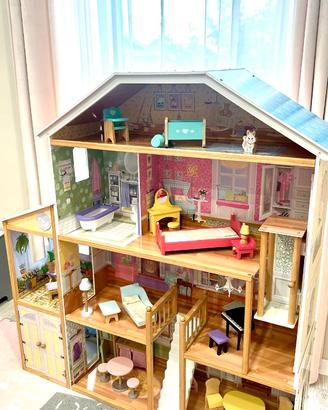 Casa bambole in legno