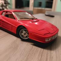 Modellino Ferrari testarossa 