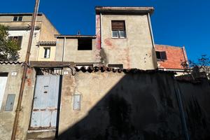 Guspini - Indipendente da ristrutturare