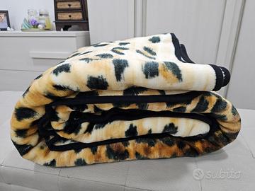 Coperta in calda ciniglia