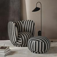 Poltrona  e pouf FERM LIVING