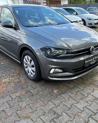 Volkswagen Polo 1.6 TDI 95 CV 5p. Highline BlueMot