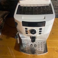 Macchina caffè e cappuccino