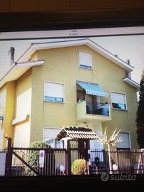 Privato vende