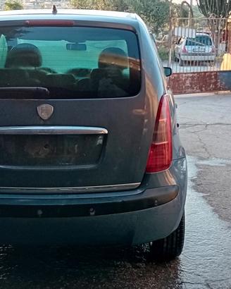 Paraurti posteriore con sensori parcheggio LANCIA 