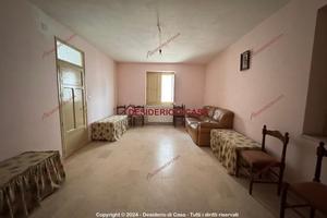 Casa, Petralia Sottana.