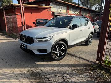 Volvo XC40 T3 Geartronic R-design LED KAMERA FULL 