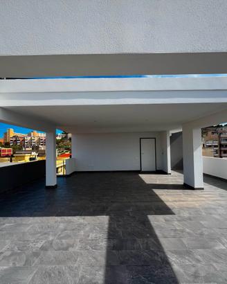 Nuovo attico con vista mozzafiato