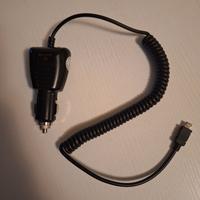 carica batteria d auto