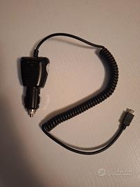 carica batteria d auto