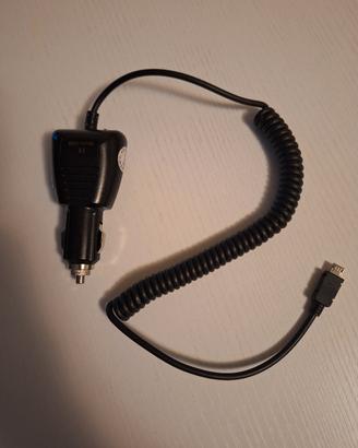 carica batteria d auto