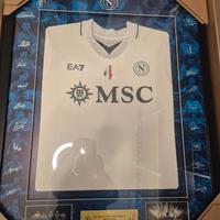 Maglia del Napoli quarto scudetto in cornice