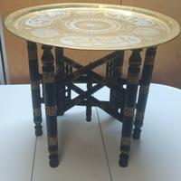 Tavolino da Thè Orientale Risalente Agli Anni 60