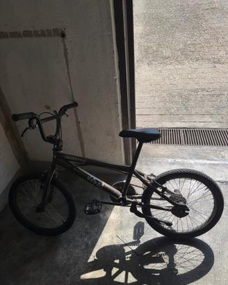 🚲 BMX KAM / Gravity