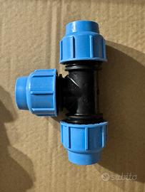 Raccordo a T polietilene 32mm per irrigazione