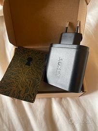 Caricatore turbo charger aukey