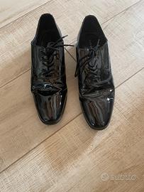 Scarpe nere lucide matrimonio