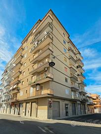 Ampio Quarto Piano Con Ascensore