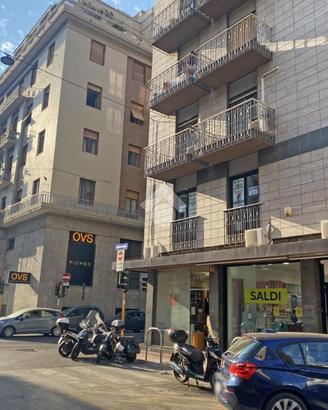 MULTILOCALE A BARI