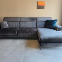 DIVANO TRE POSTI CON CHAISE LONGUE