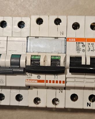 Lotto interruttori magnetotermici AEG ABB BTicino 