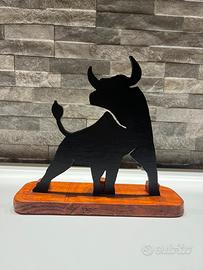 Toro in legno