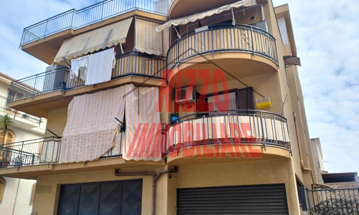 Portella di mare-pentavani 1°piano ascens-cod.a311