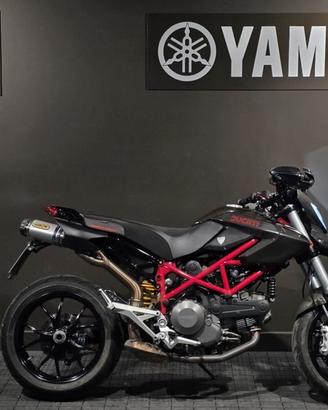 Ducati Hypermotard 796