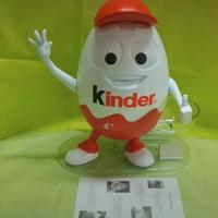 Ovetto gigante Kinder Sorpresa 