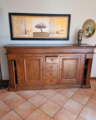 Credenza