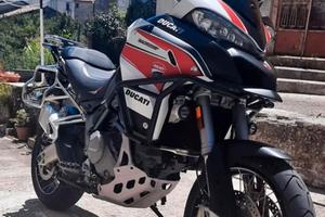 Multistrada 1200s white star
