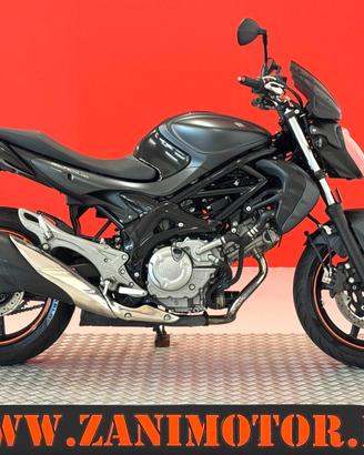 Suzuki Gladius 650 SFV -2015- IMPECCABILE