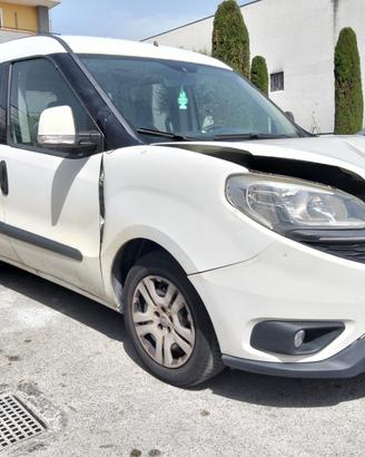 Fiat Doblò 1.6 MJT Combi N1 2017 SINISTRATO