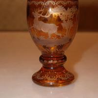 Calice Vintage in Vetro Ambrato Inciso a Mano