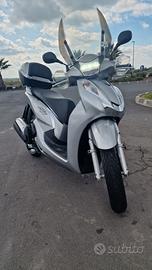 Honda SH 300i, anno 2020.
