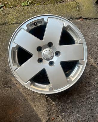 Cerchi in lega jeep wrangler raggio 18
