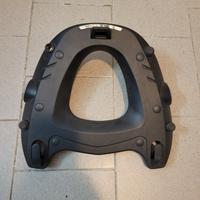 Staffa porta bauletto Piaggio MP3