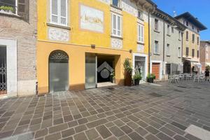 UFFICIO A DESENZANO DEL GARDA