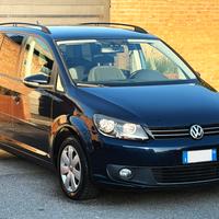VW Touran 1.6 TDI DSG-7POSTI-U.Prop-GARANZIA-2014