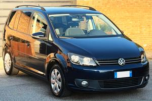 VW Touran 1.6 TDI DSG-7POSTI-U.Prop-GARANZIA-2014